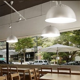 Minimalistisk Anhengslampe I Vintage-Stil Med 1 Lys Og Utskåret Skjerm