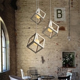 Kreative Moderne Og Kontraktsfestede Smijernslysekrone Med Enkelt Hode