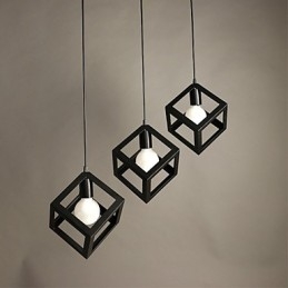 Kreative Moderne Og Kontraktsfestede Smijernslysekrone Med Enkelt Hode