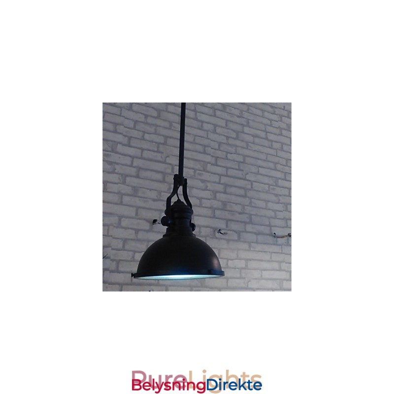 Amerikansk Landlig Jernlysekrone Enkelt Hodet Svart Industriell Vindlysekrone