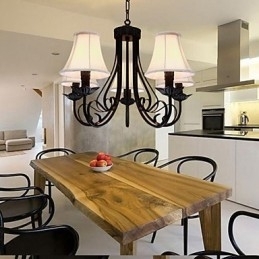 Tradisjonell Klassisk Antikk Messinglysekrone