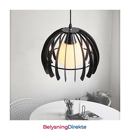 Moderne, Samtidskunstnerisk Metallpendellampe