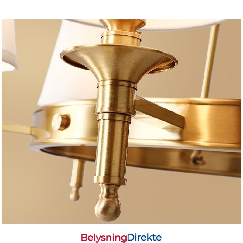 Rund Lysekrone I Ren Messing, Tradisjonell Klassisk