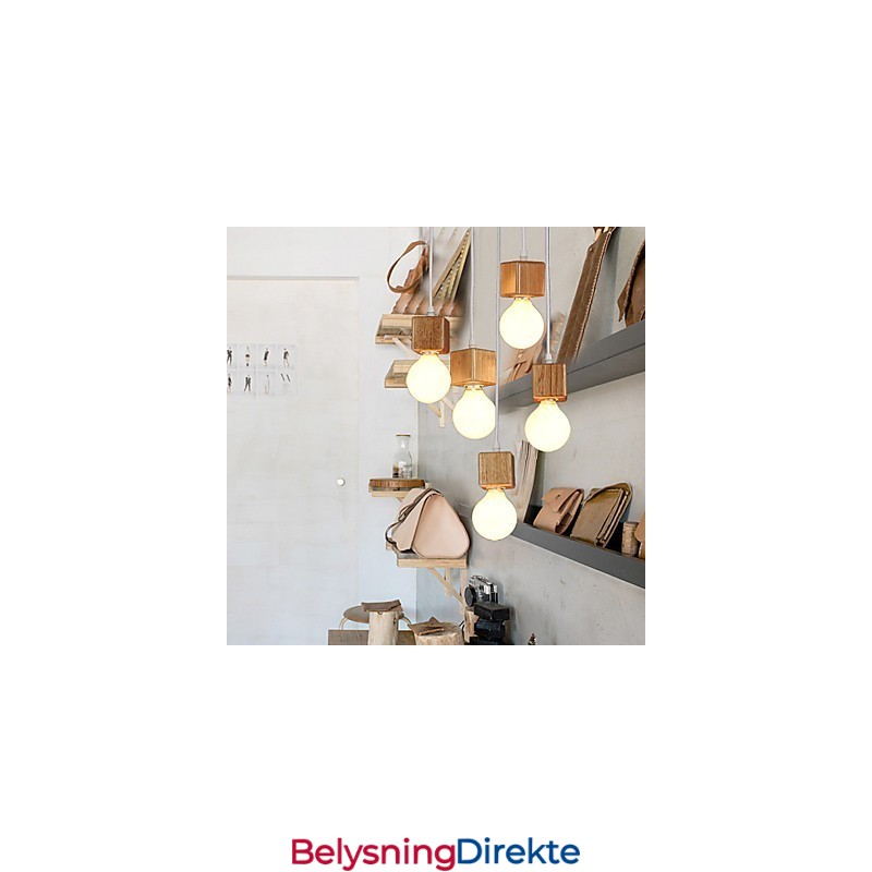 Nordisk Firkantet Lampeholder I Massivt Tre, Sittende Dråpelampe