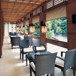 Moderne Glasspendellampe Med 2 Lys I Gjennomsiktig Flaskedesign