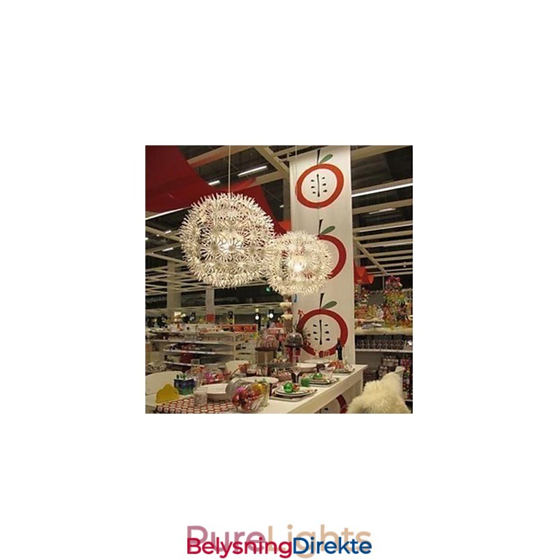 Kreativ Løvetannanheng I Europeisk Stil