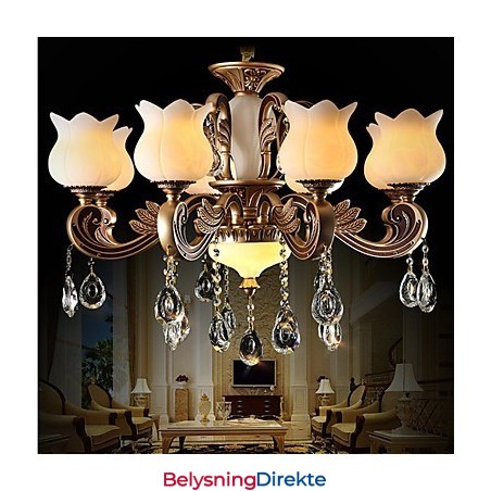 Europeisk Krystallanhengslampe Og Luksuriøs Lampe