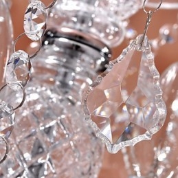 Moderne Krystall Pendellampe Med 3 Lys I Glassskjerm