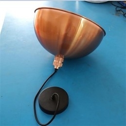 En Unik Retro Lysekrone I Jern