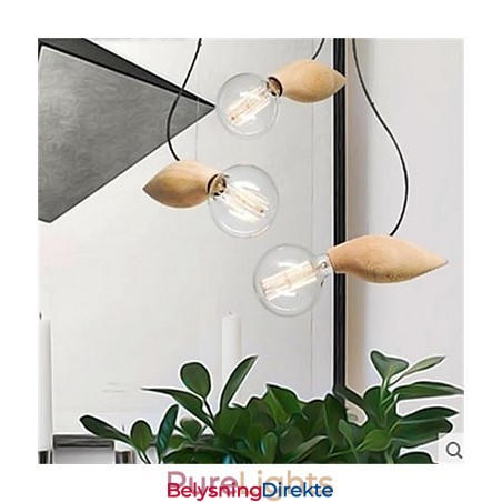 Personlig Fuglelysekroneunderholdning. Egnet For Bruk.