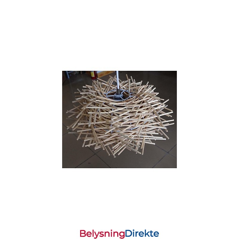 Moderne Og Sammentrukket Droplight Med 1 Lyspære I Tre, Håndvevd