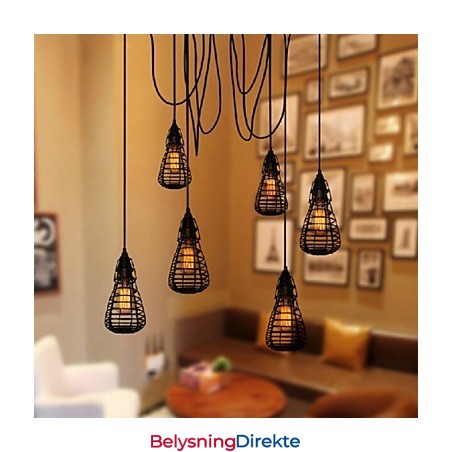 Amerikansk Industriell Kreativ Restaurering Av Gamle Metoder Smijernsburlampe Med Ett Hode