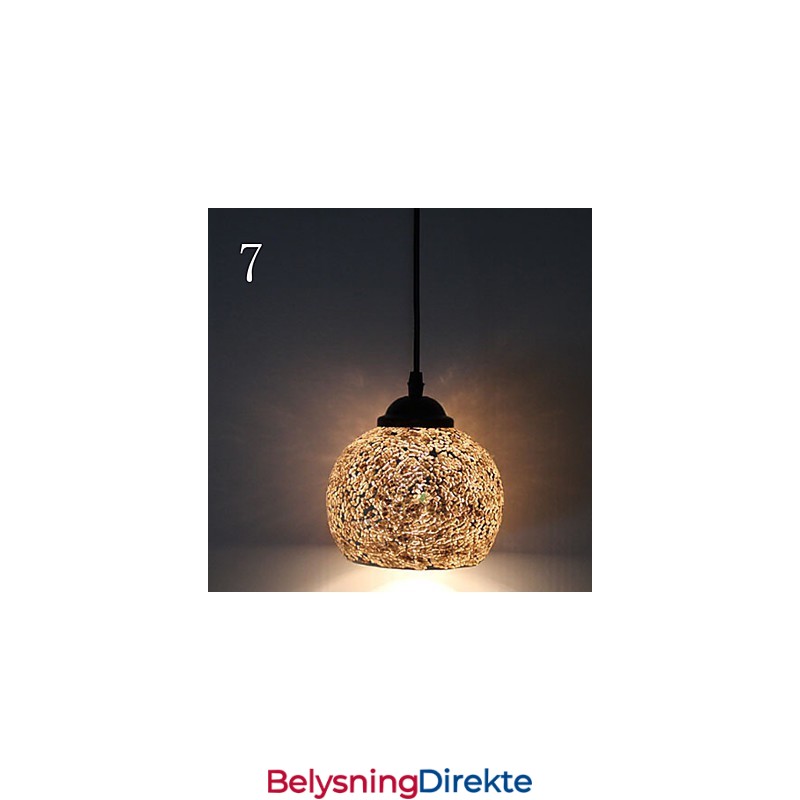 Enkel, Moteriktig Marcelo G-Lysekrone I Glass Som Gjenoppretter Gamle Skikker