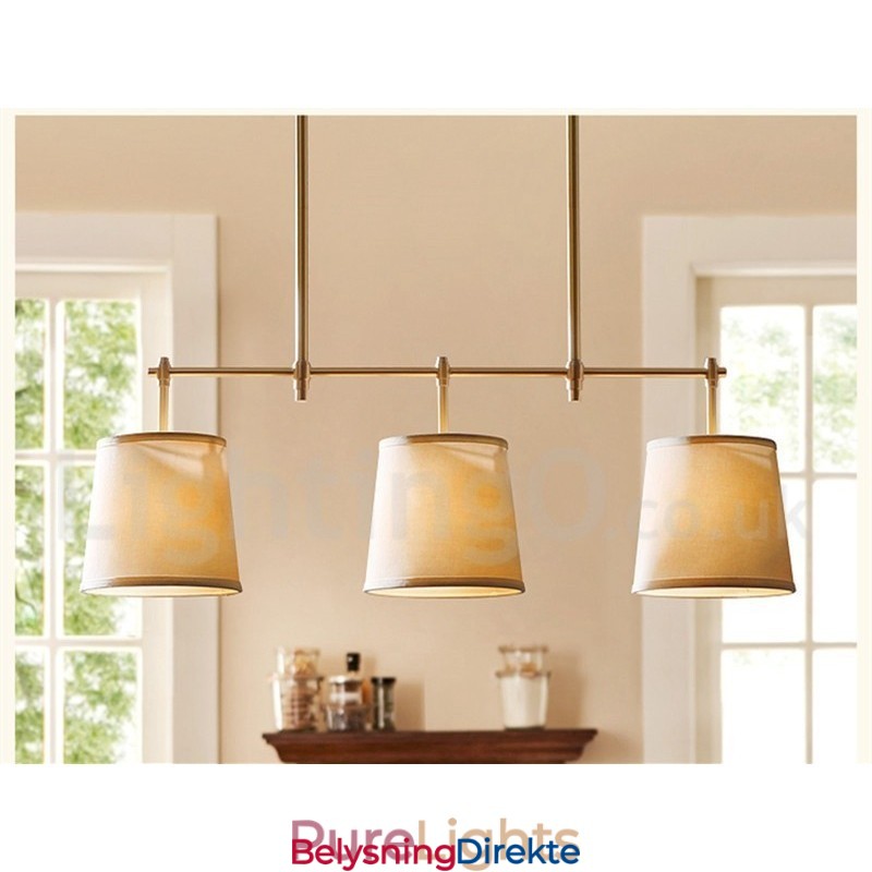 Landlig Retro Lysekrone I Kobber Med 3 Lys Og Stoffskjerm