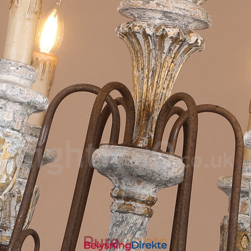 Landlig Vintage Trelysekrone Med 6 Lys I Ett Nivå For Lys