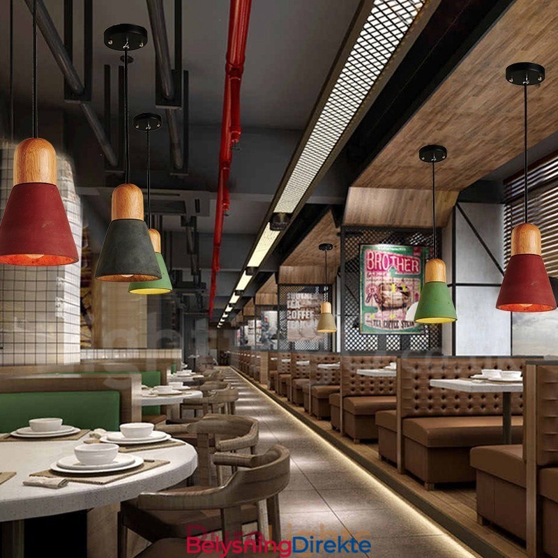 Moderne, Samtidskunstnerisk Tre- Og Betonghenglampe I Flere Farger