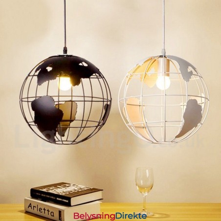 Landlig Vintage Globeformet Metallpendellampe