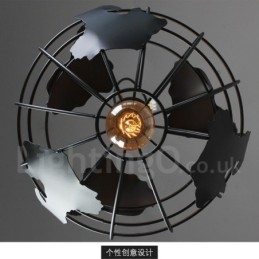 Landlig Vintage Globeformet Metallpendellampe