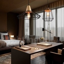 Landlig Metall Pendellampe I Tre