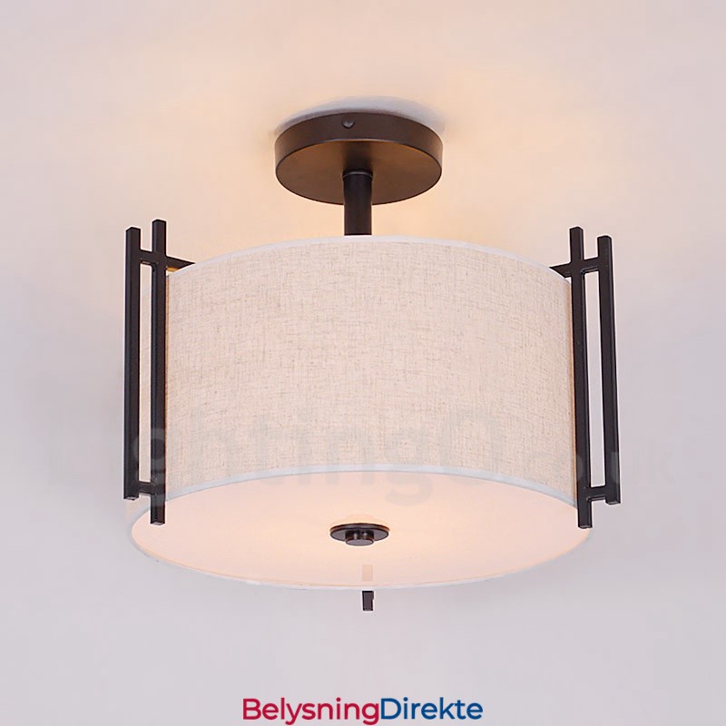Rustikk Lodge Metalltrommependellampe Med Stoffskjerm