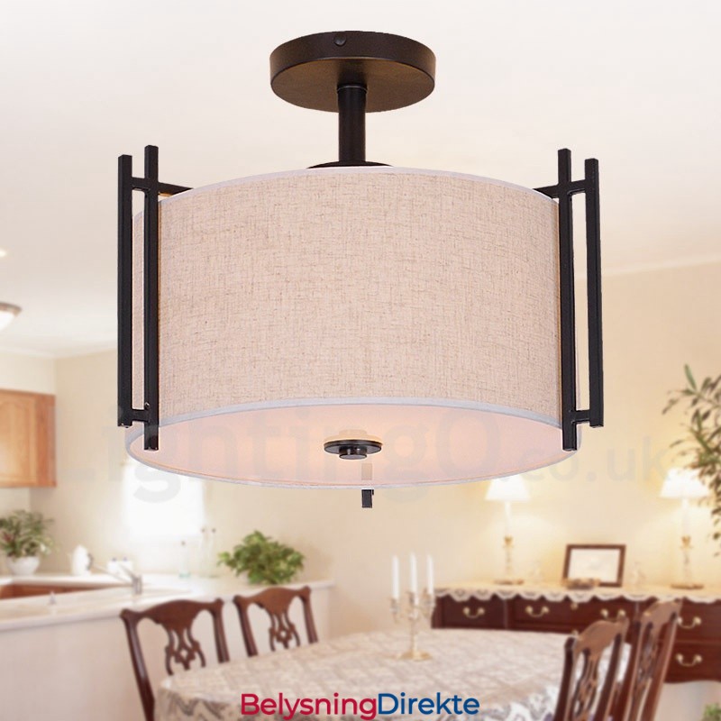 Rustikk Lodge Metalltrommependellampe Med Stoffskjerm