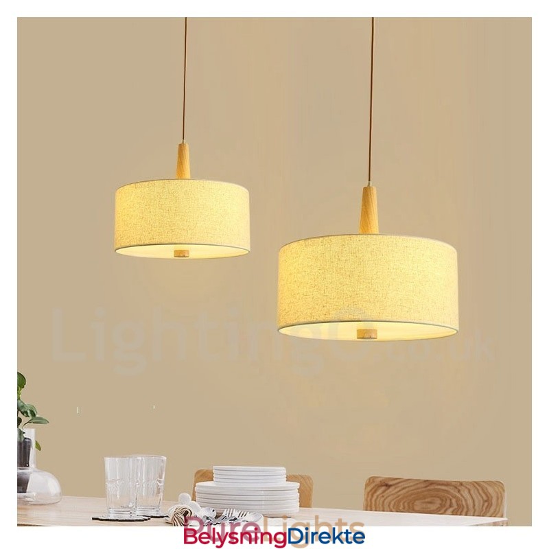 Moderne, Samtidskunstnerisk Trommependellampe I Tre Med Stoffskjerm