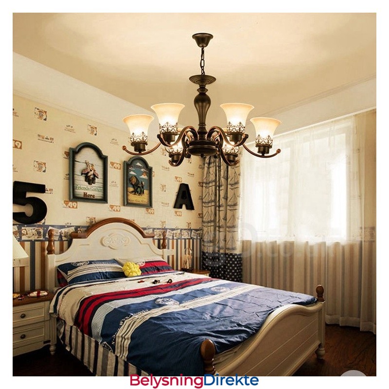 Integrert Metalllysekrone I Rustikk Lodge Med 6 Lys