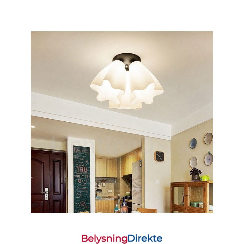 Integrert Lysekrone I Rustikk Stil Med 3 Lys