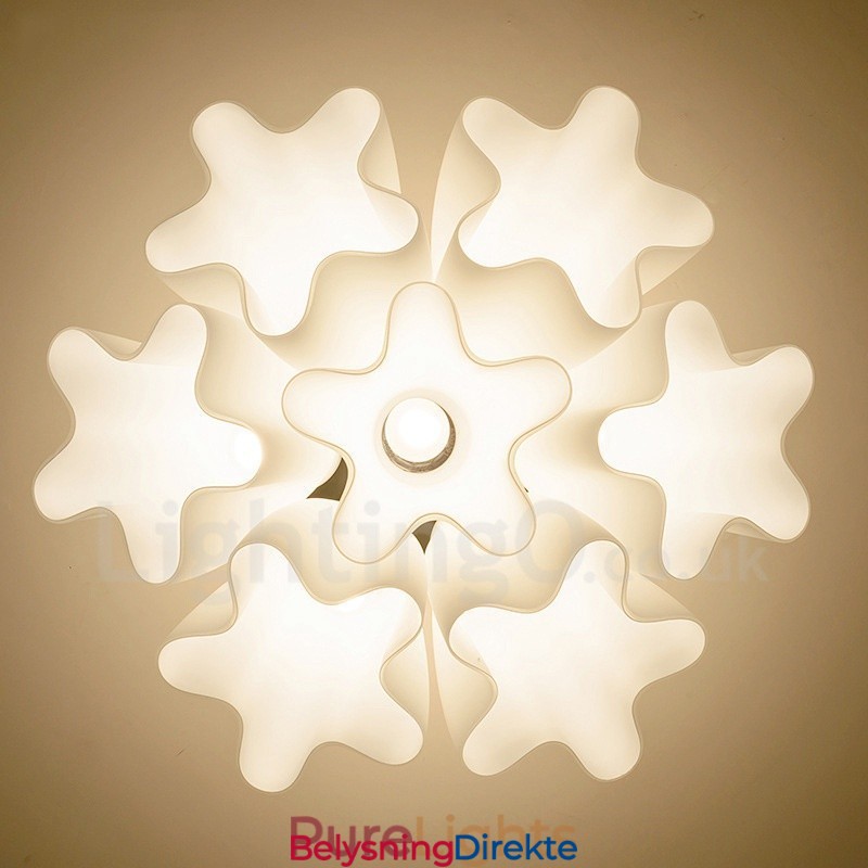 Integrert Lysekrone I Rustikk Hyttestil Med 7 Lys