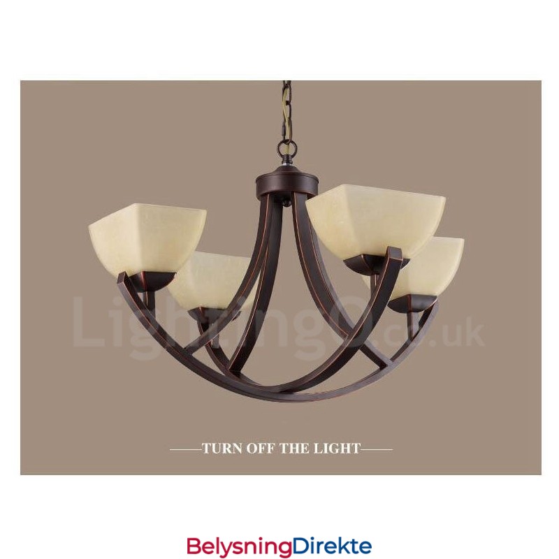 Integrert Metalllysekrone I Rustikk Lodge Med 4 Lys