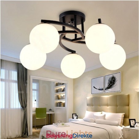 Integrert Lysekrone I Rustikk Stil Med 5 Lys Og Glassskjerm