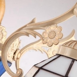 Integrert Metalllysekrone I Middelhavsstil Med 3 Lys Og Glassskjerm