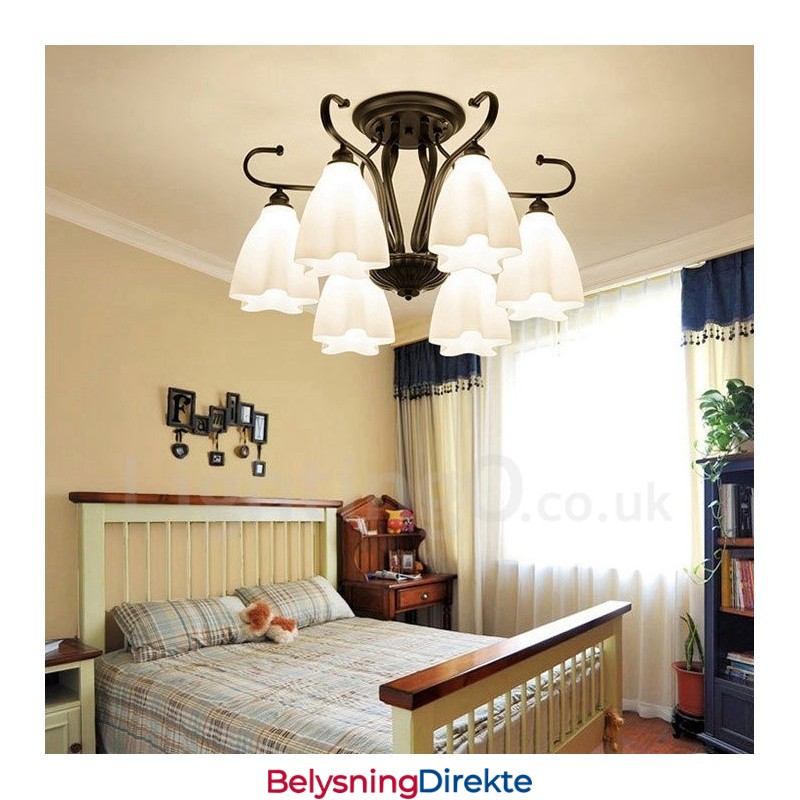 Integrert Lysekrone I Rustikk Stil Med 6 Lys