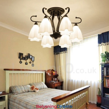 Integrert Lysekrone I Rustikk Stil Med 6 Lys