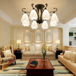 Integrert Lysekrone I Rustikk Stil Med 8 Lys