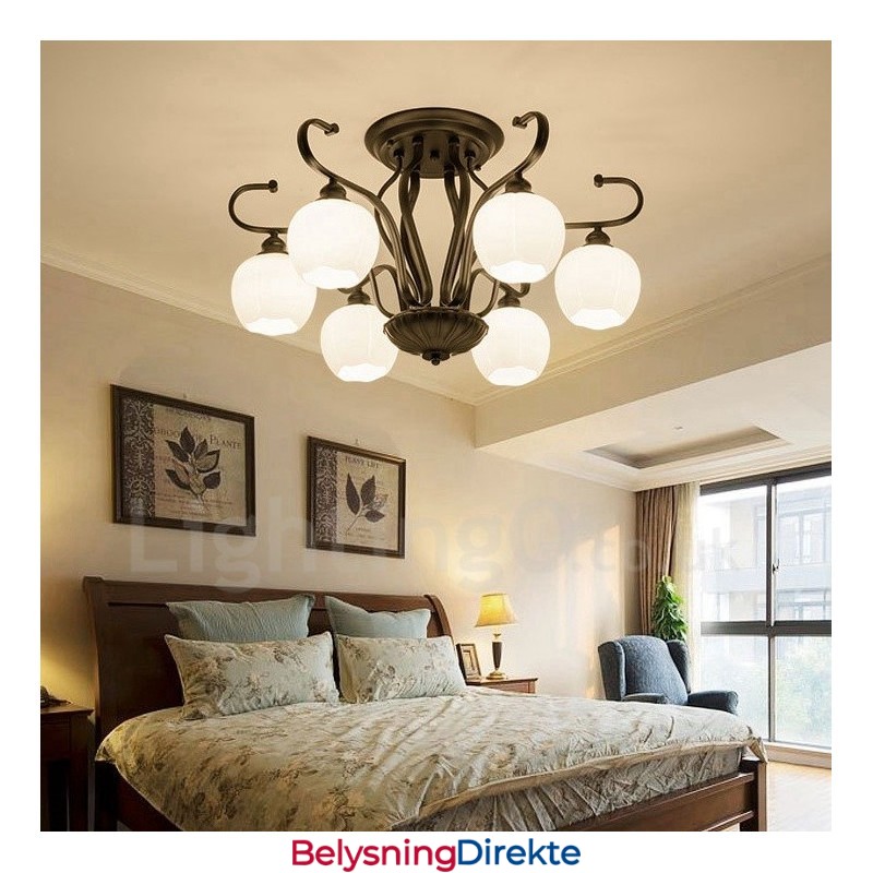 Integrert Lysekrone I Rustikk Stil Med 6 Lys