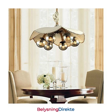 Lysekrone I Ministil I Vintage-Metall