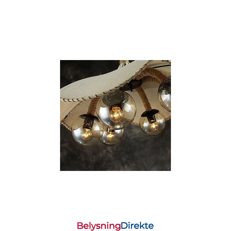 Lysekrone I Ministil I Vintage-Metall