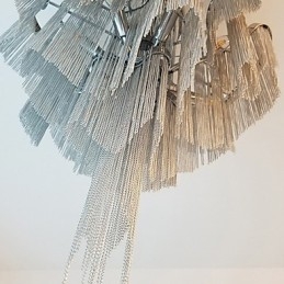 Aluminium Stream Lysekrone Designer Pendellampe Sølvfarget Spiraltrapp