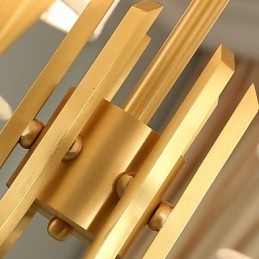 Dekorativ Lysekrone I Ren Messing Med Jade