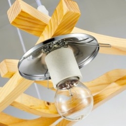 Rustikk Pendellampe I Tre Med 4 Lys Og Glassskjerm