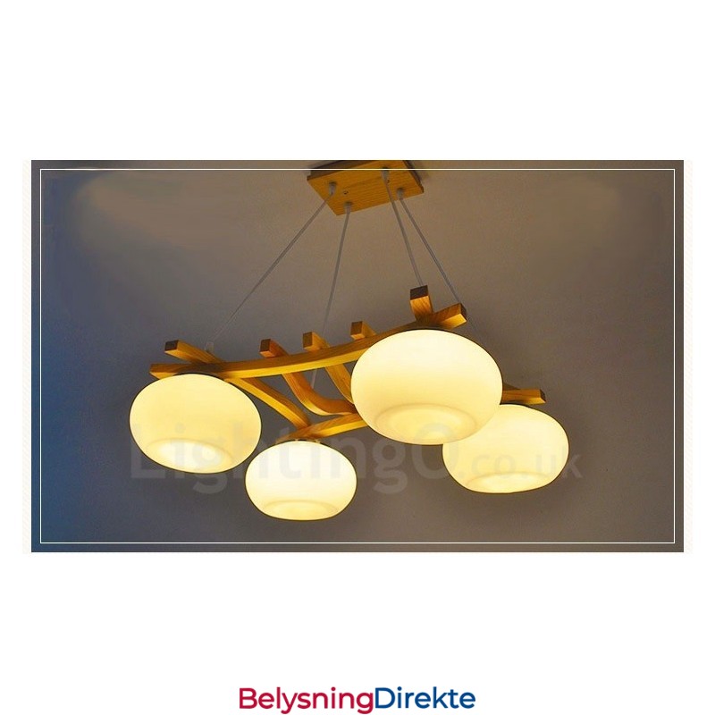 Rustikk Pendellampe I Tre Med 4 Lys Og Glassskjerm