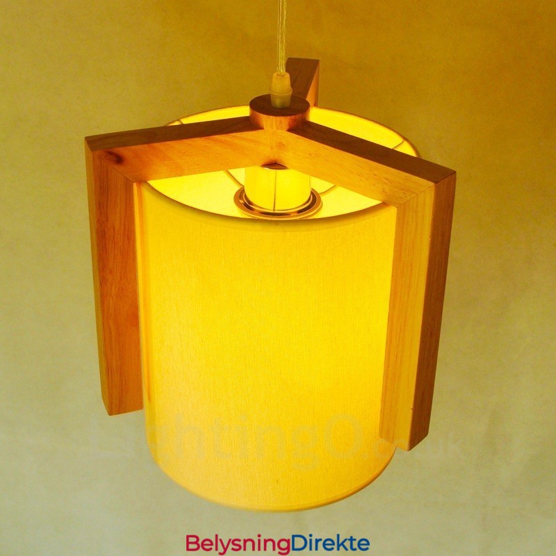 1 Lyskaster Moderne, Samtidskunstnerisk Pendellampe I Tre Med Stoffskjerm