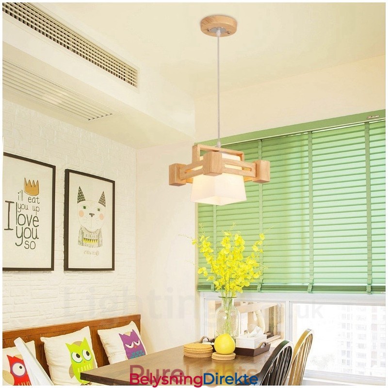 1 Lyskaster Moderne, Samtidskunstnerisk Pendellampe I Tre Med Stoffskjerm