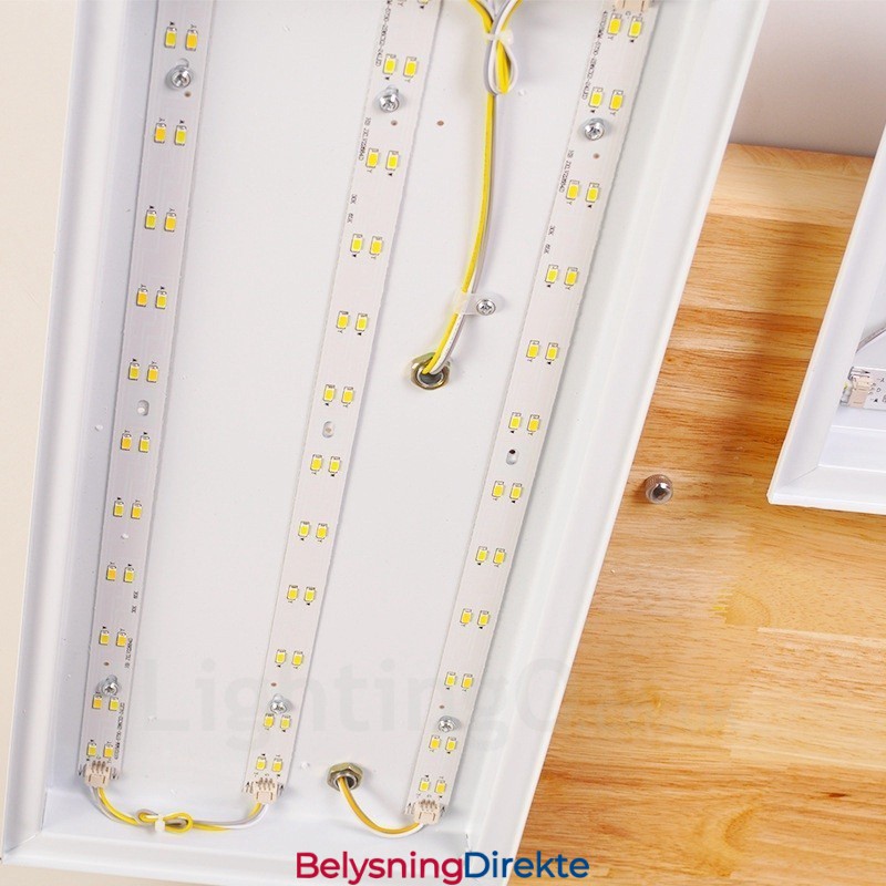 4 Moderne, Samtidskunstnerisk Nordisk Stil, Innfelt Taklampe Med Akrylskjerm