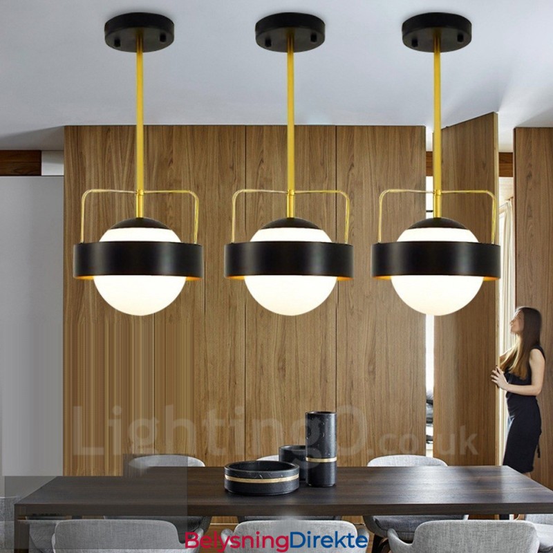 1 Lys Moderne Samtidskunst Taklamper Kobberbelagt Pendellampe Med Hvit Og Svart Kuleformet Glassskjerm