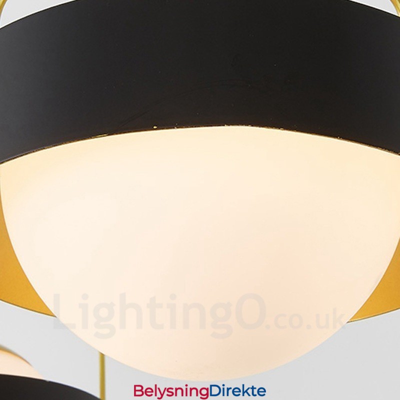 3-Lys Moderne Samtidskunst Taklamper Kobberbelagt Lysekrone Med Hvit Og Svart Kuleformet Glassskjerm