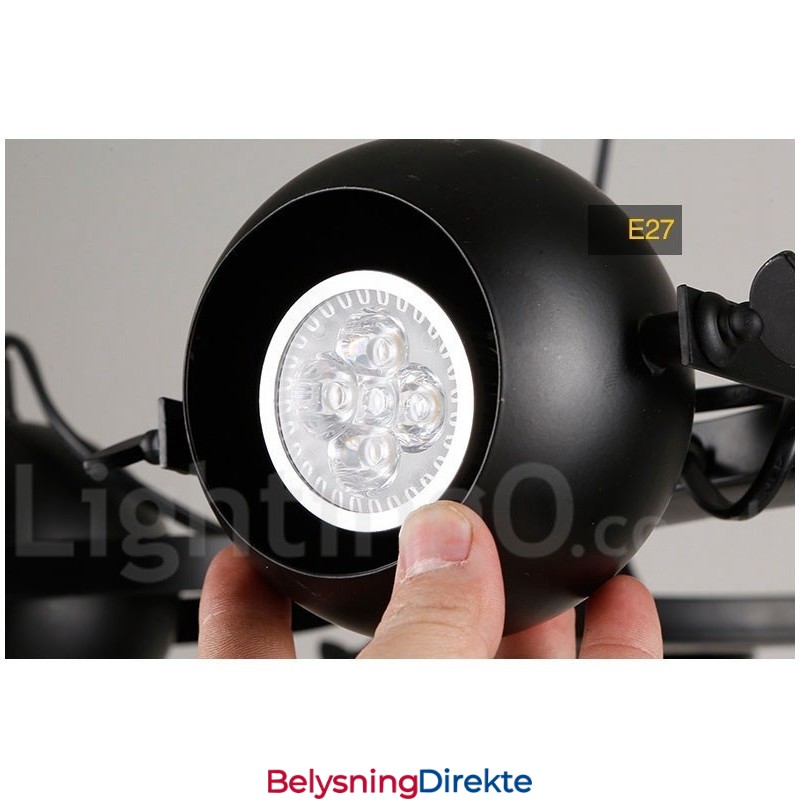 Retro Vintage Pendellampe I Svart Jern Med 6 Lys Og Kuleskjermer I Svart Jern