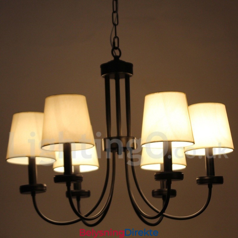 Lys Retro Moderne Lysekrone I Svart Stearinlysstil