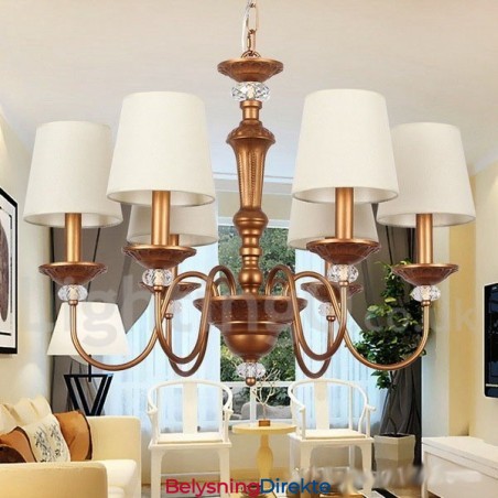 Rustikk Svart Retro Lysekrone Med 6 Lys